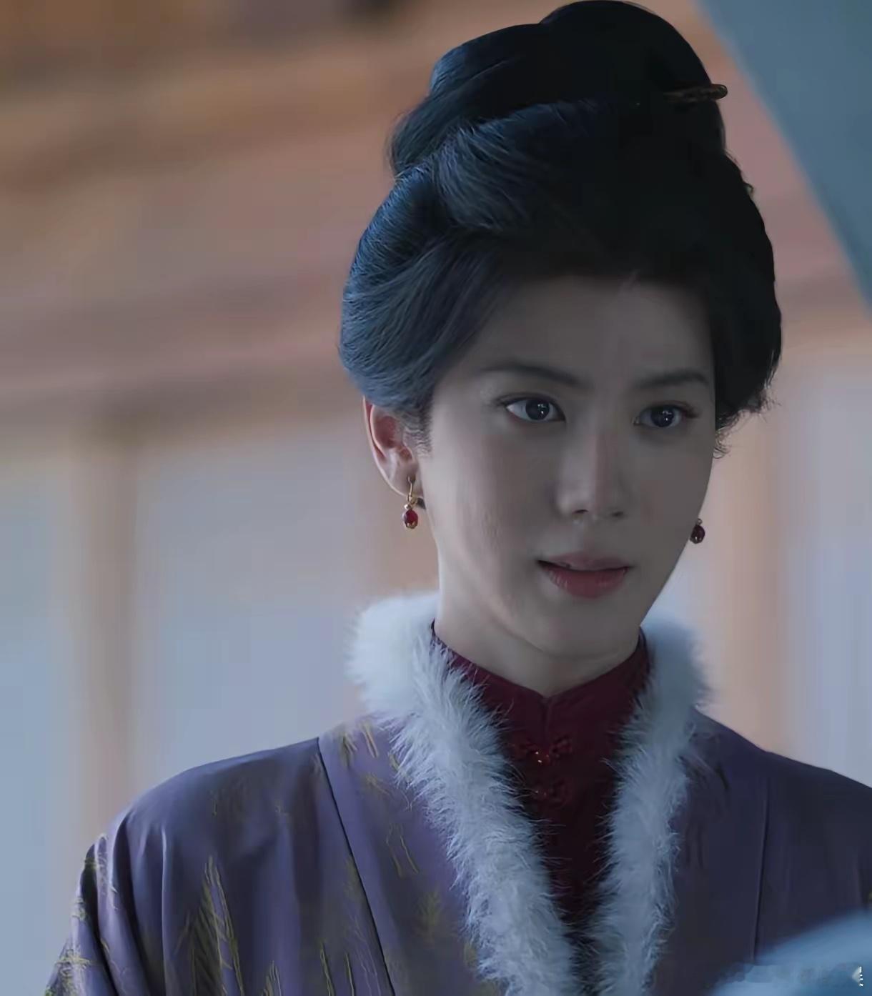 看了电视剧《兰香如故》后，感觉整部剧演技最好的人，不是主演谭松韵和刘学义，而是男