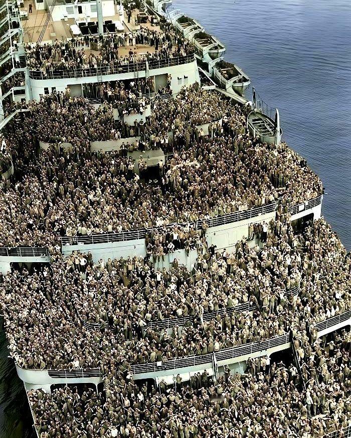 这是一张真实的历史照片，看看有多少人知道这是什么事件？发生在哪个年代？能