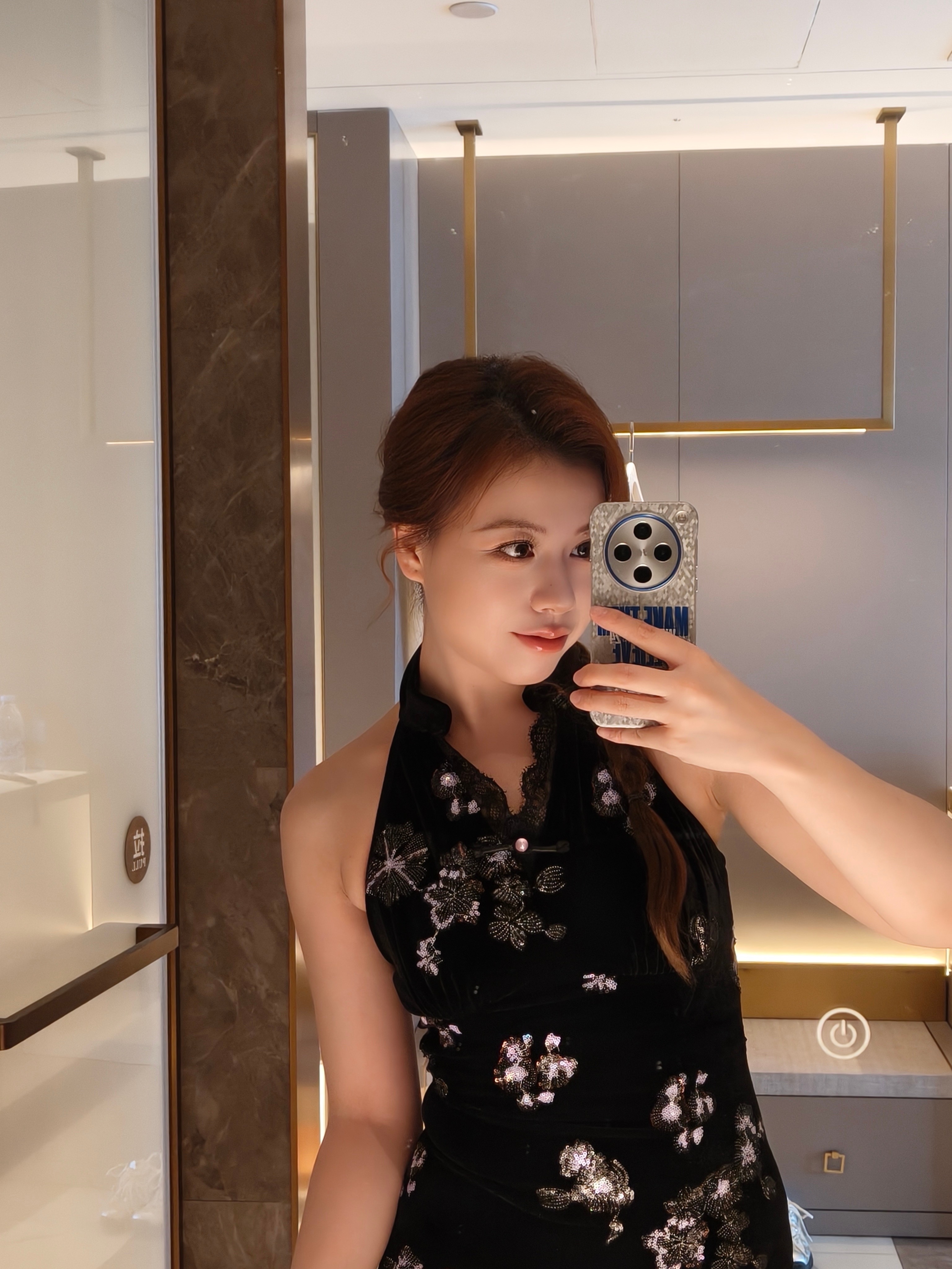 旗袍是女人最好的医美？（清个库存）​​​