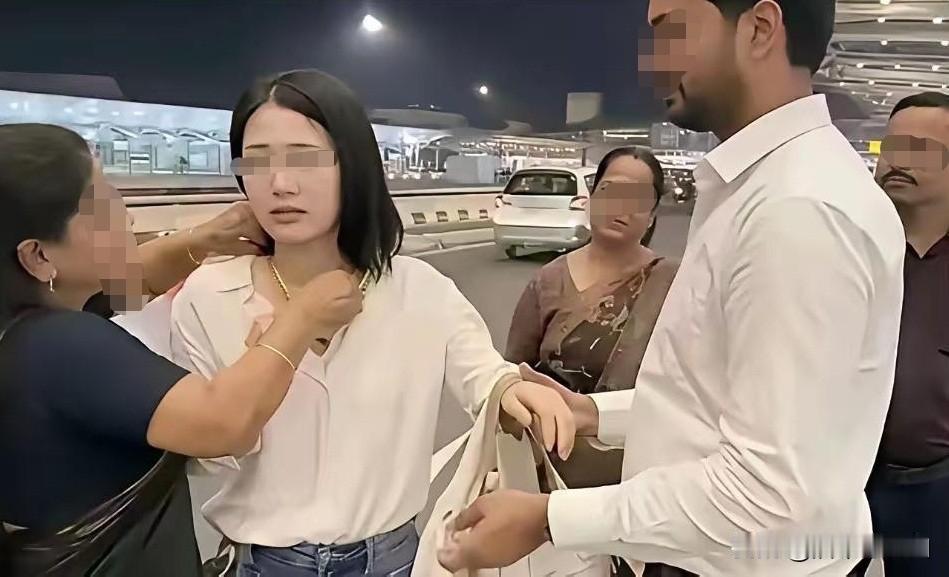 本以为是浪漫跨国爱情，没想到是精心包装的算计。江苏一名女生结识外籍男友，对方