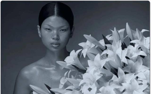 [点赞]1999年，18岁满脸雀斑的吕燕去面试模特，一个男人却对着她说：“你真