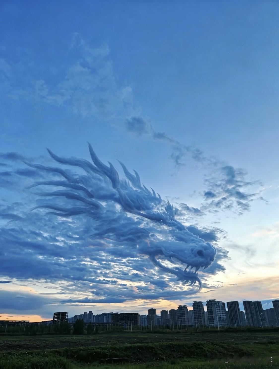 一位经济学家表示：“在中国，你可以合法赚到巨额财富，但有一条底线绝不能碰。商人