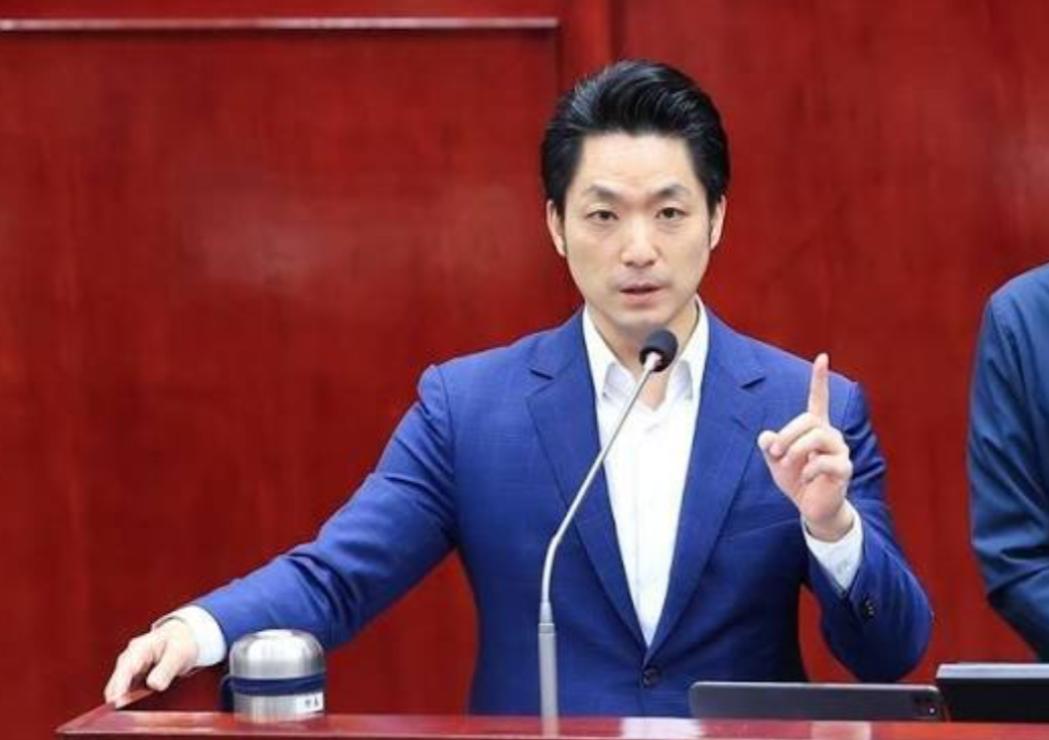 台湾政坛的天，恐怕要变了！一个近乎铁板钉钉的预言正在岛内流传：只要蒋万安在202