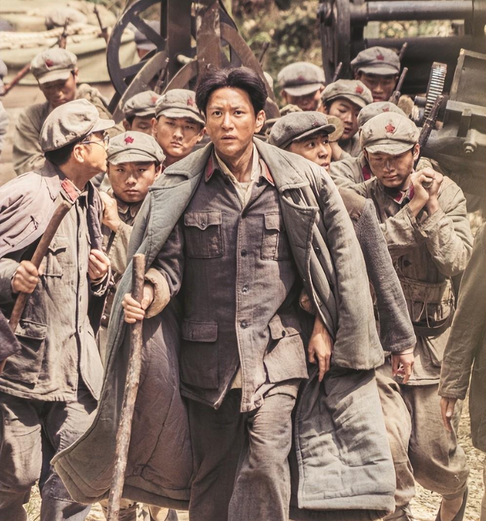 王仁君接棒毛泽东特型演员？这根本不是传承，而是一场豪赌！唐国强这座“定海神针