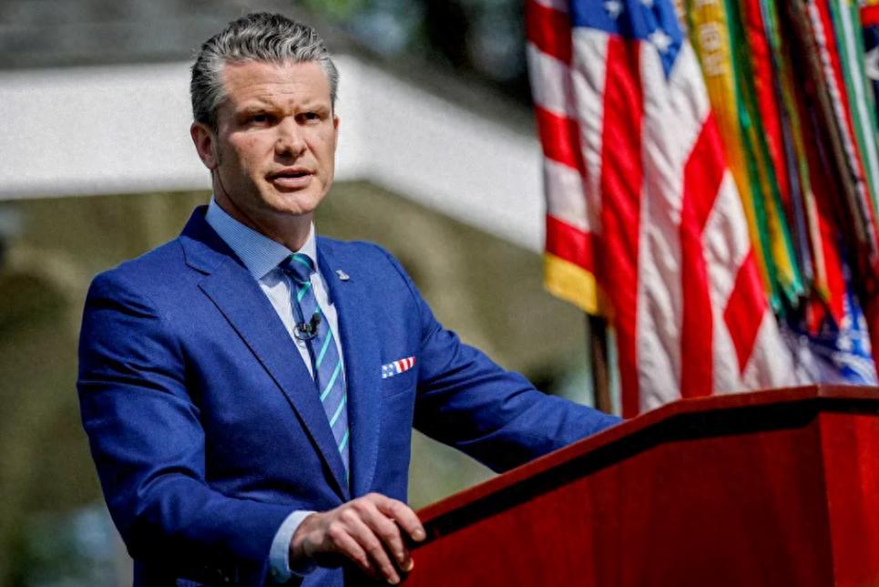 见完中国防长，美防长开窍，向特朗普报告：中美关系好得前所未有2025年11月