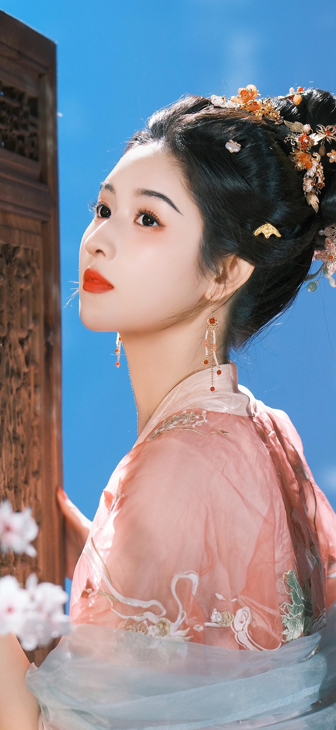 美女壁纸-第5882期-王玉雯