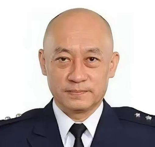 日本司令官，海军大将南云宪一郎说：如果中国与日本像俄乌战争一样陷入长期对抗，那么