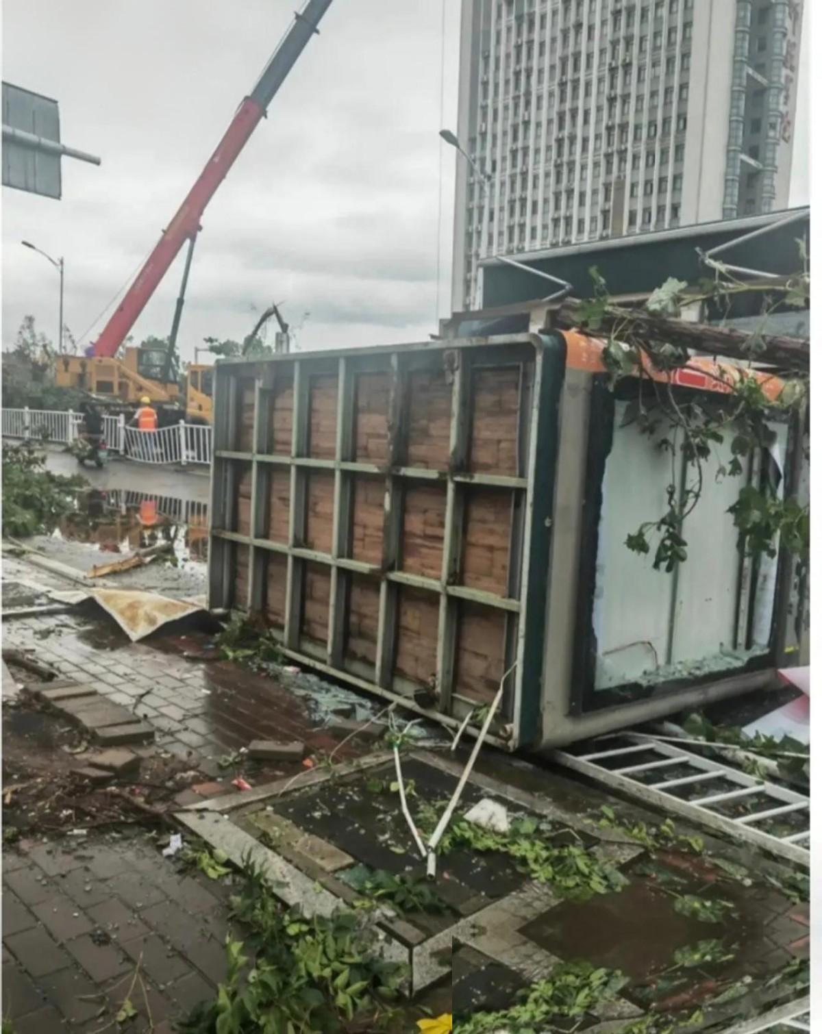狂风暴雨来了，你的第一反应是不是赶紧把家里所有的门窗死死关紧，一点风都不透？赶