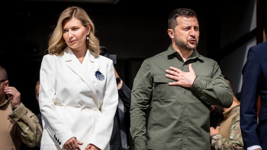 基辅的政坛恐怕要变天了！一盘神秘的录音带，据说录下了乌克兰第一夫人叶莲娜的声音。