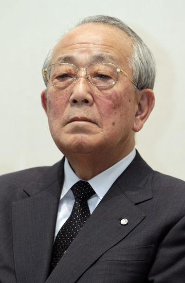 稻盛和夫：“说话只要声音一低，你的声音就会有磁性；说话只要一慢，你就会有气场；你