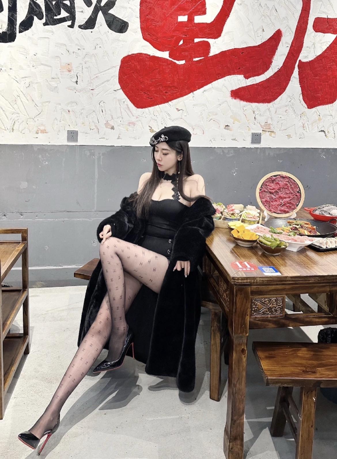 有一起重庆吃火锅去吗。