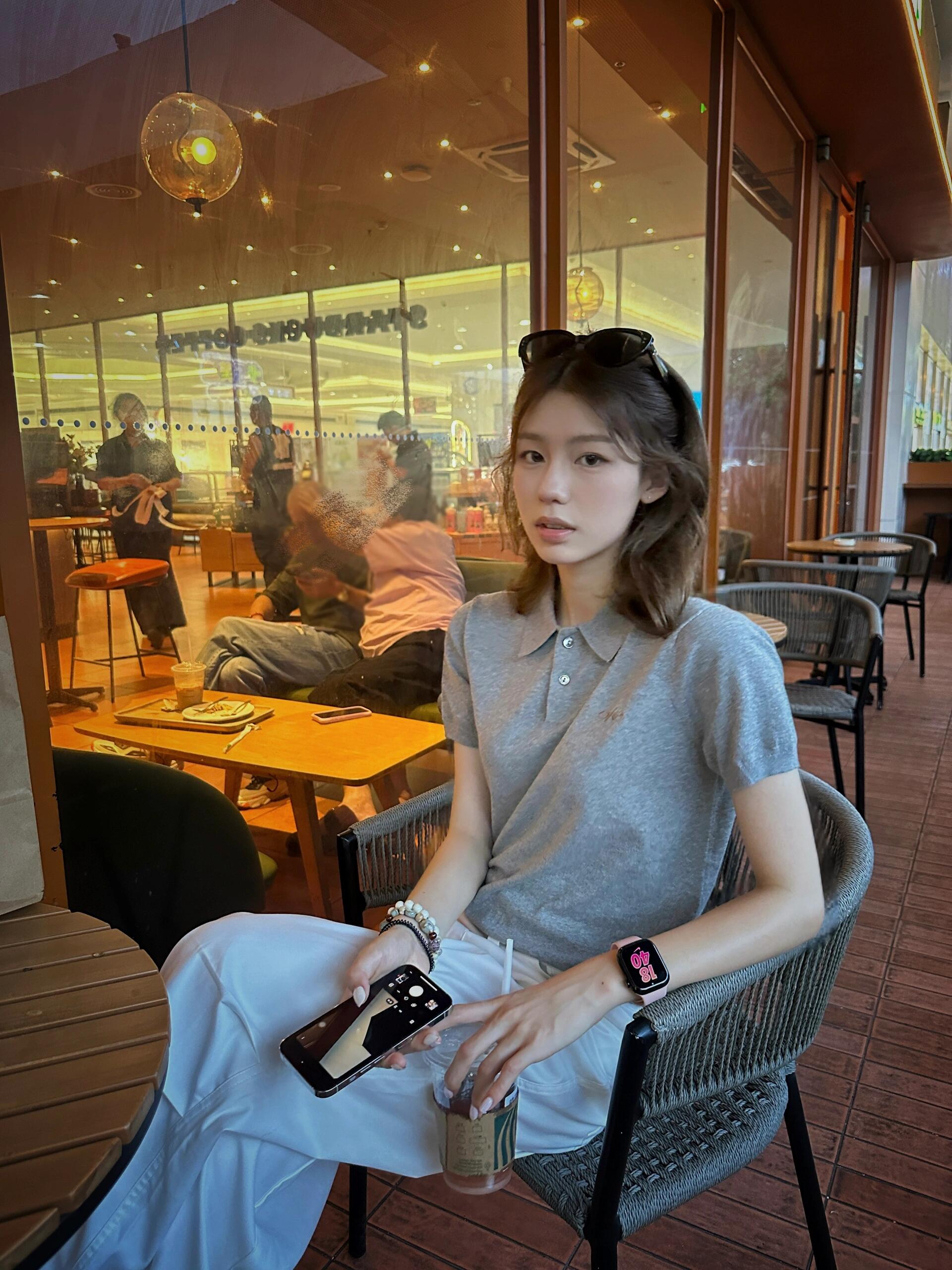 今天来喝咖啡被别人放鸽子。