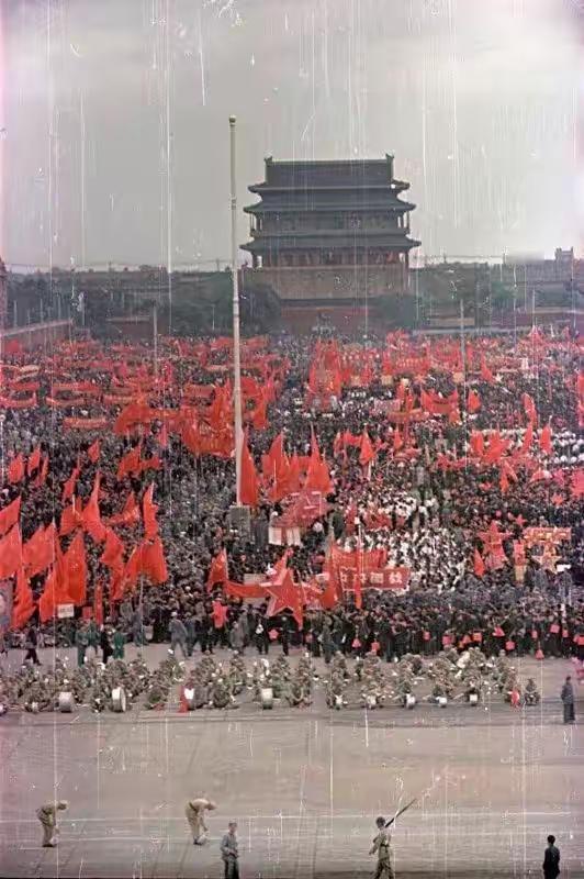 开国大典前，聂荣臻发表了这样一段讲话：“我要向大家发布一道死命令：正式受阅的那