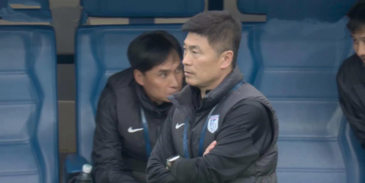 大连英博本轮对阵豪门申花会不会像天津津门虎主场对阵海港那样采用轮换球员呢？毕竟联