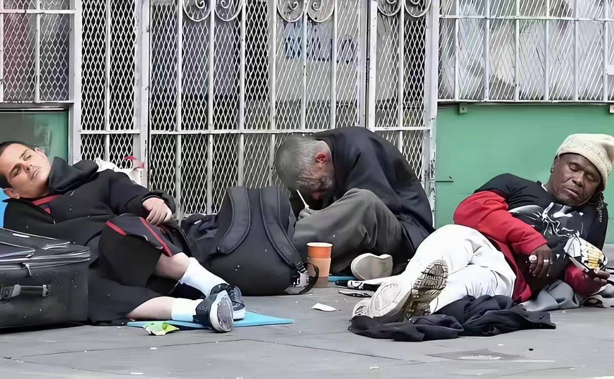 牢A辟谣自从牢A回国后，受到了万人追捧，他那些没有证据的话居然还有人信，所以不