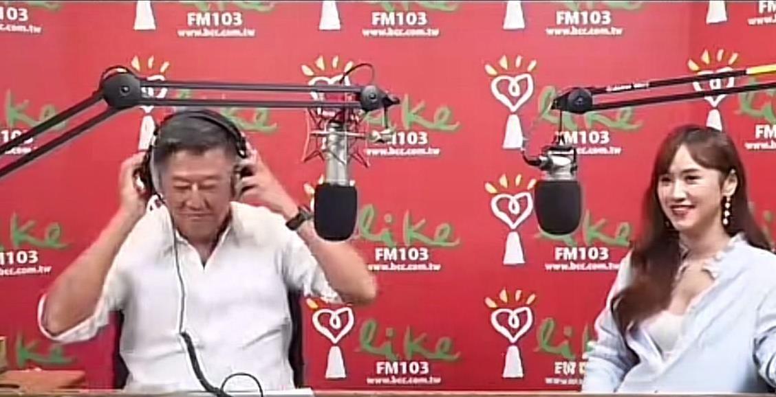 王伟忠是懂网友们心理的！最近关于小s和吴姗儒的话题不断！他索性请来了当事人吴姗