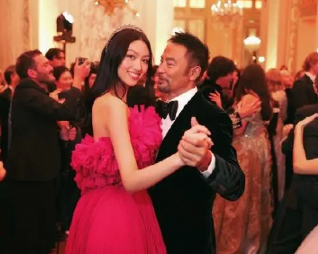 任达华辟谣女儿毕业继承30处房产尊重其演艺选择