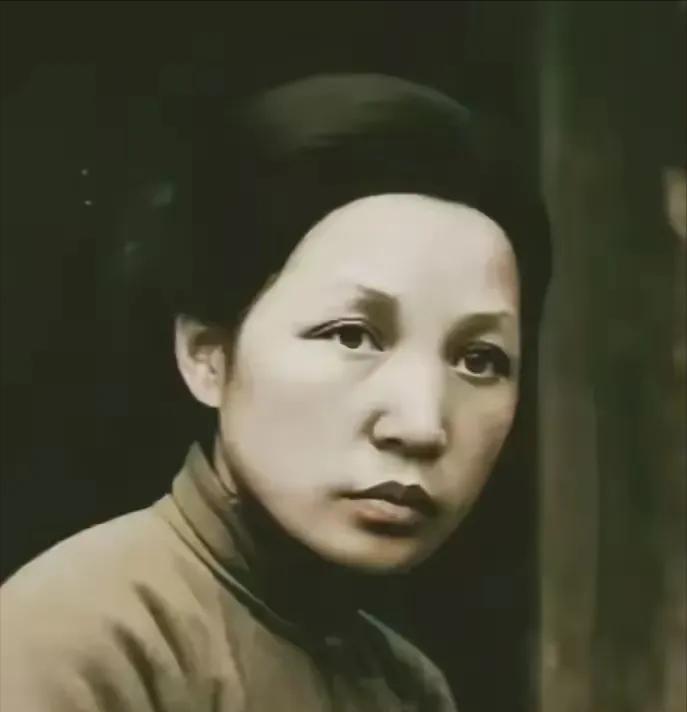 这是文七妹的真实样貌，都看看吧，她是毛主席最可亲可敬的母亲，为人淳朴、勤快、极富