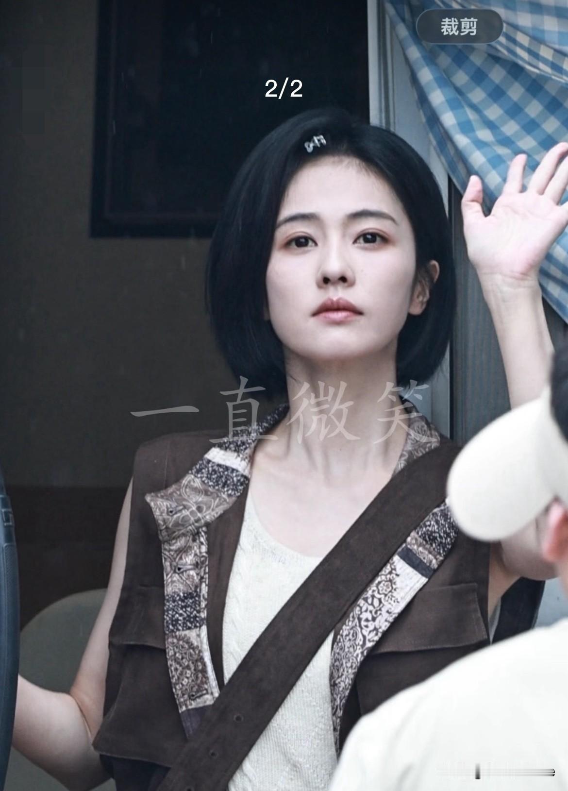 7月29日，白鹿新剧妆造越来越好看了！能明显感觉到经历了第一天全网吐槽后，剧组