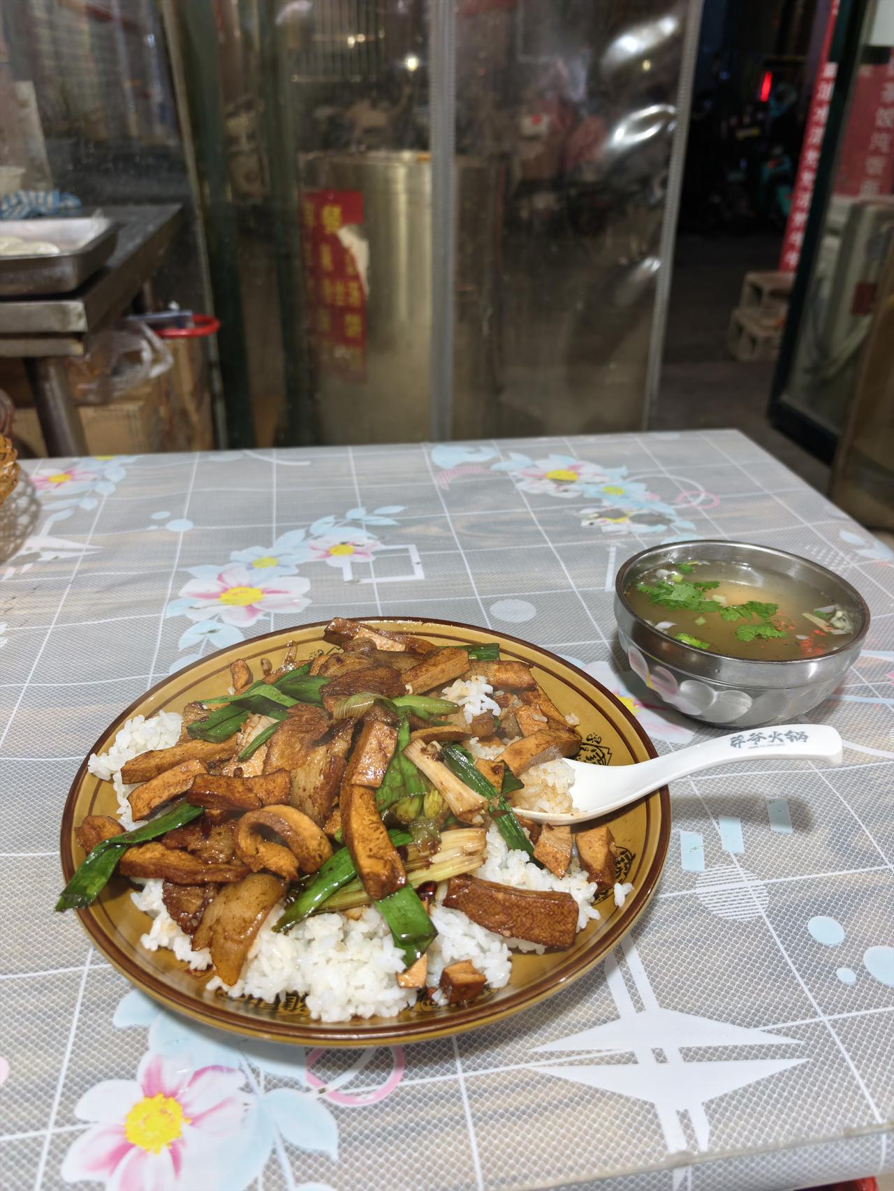 戒酒275天，滴酒未沾。这一次，我总算是戒酒成功了吧？没戒酒的时候，我总觉