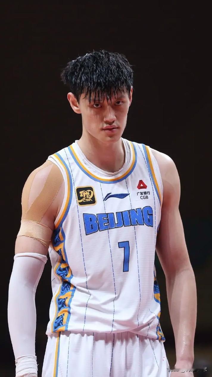 25-26赛季CBA全明星第二周投票北区票选结果一览：前场排名前六球员：0