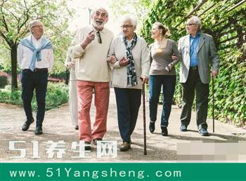 世上有那么一种药, 几乎可以治百病, 人人适宜, 还不伤肝