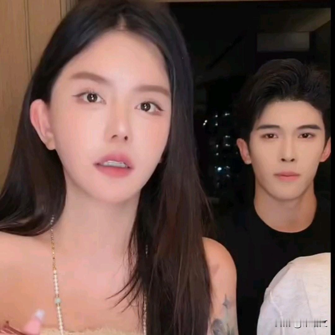 韩安冉宋浩然直播亲嘴太抓马！刚说离婚又秀恩爱，流量密码玩得溜网红圈的瓜就属