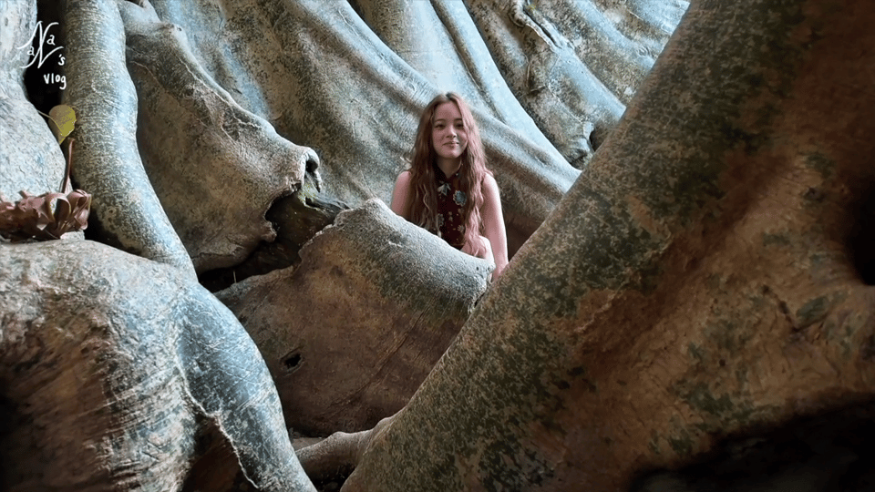 欧阳娜娜翻船巴厘岛翻船事件真是让人大吃一惊，幸好娜娜安然无恙！她果然是个无畏的