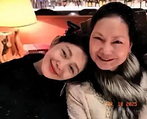 一个老太太怎么靠哭和发文章从名人那里弄到钱和房子她自己在网上发文章，说想孩子