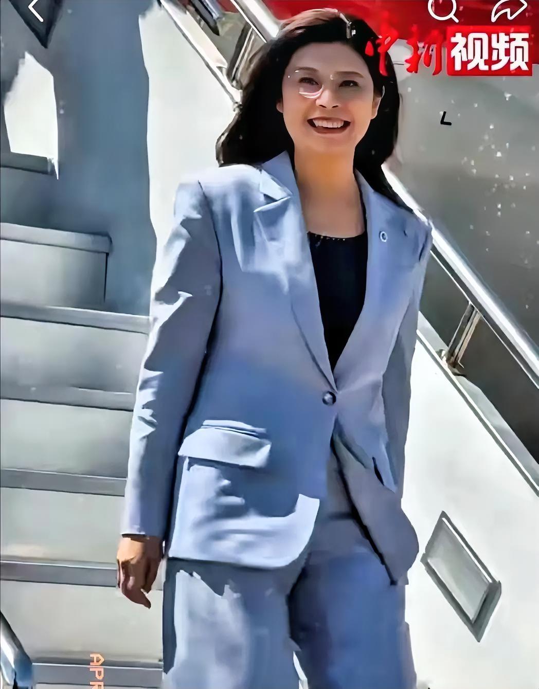 郑丽文清华附中之行，藏着两岸交流最真实的期许郑丽文太让人吃惊了！在参观访