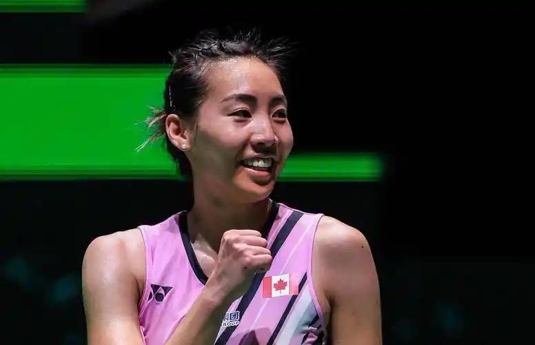 北京时间7月4日清晨，刚刚结束了一场2026加拿大羽毛球公开赛女单1/4决赛，女