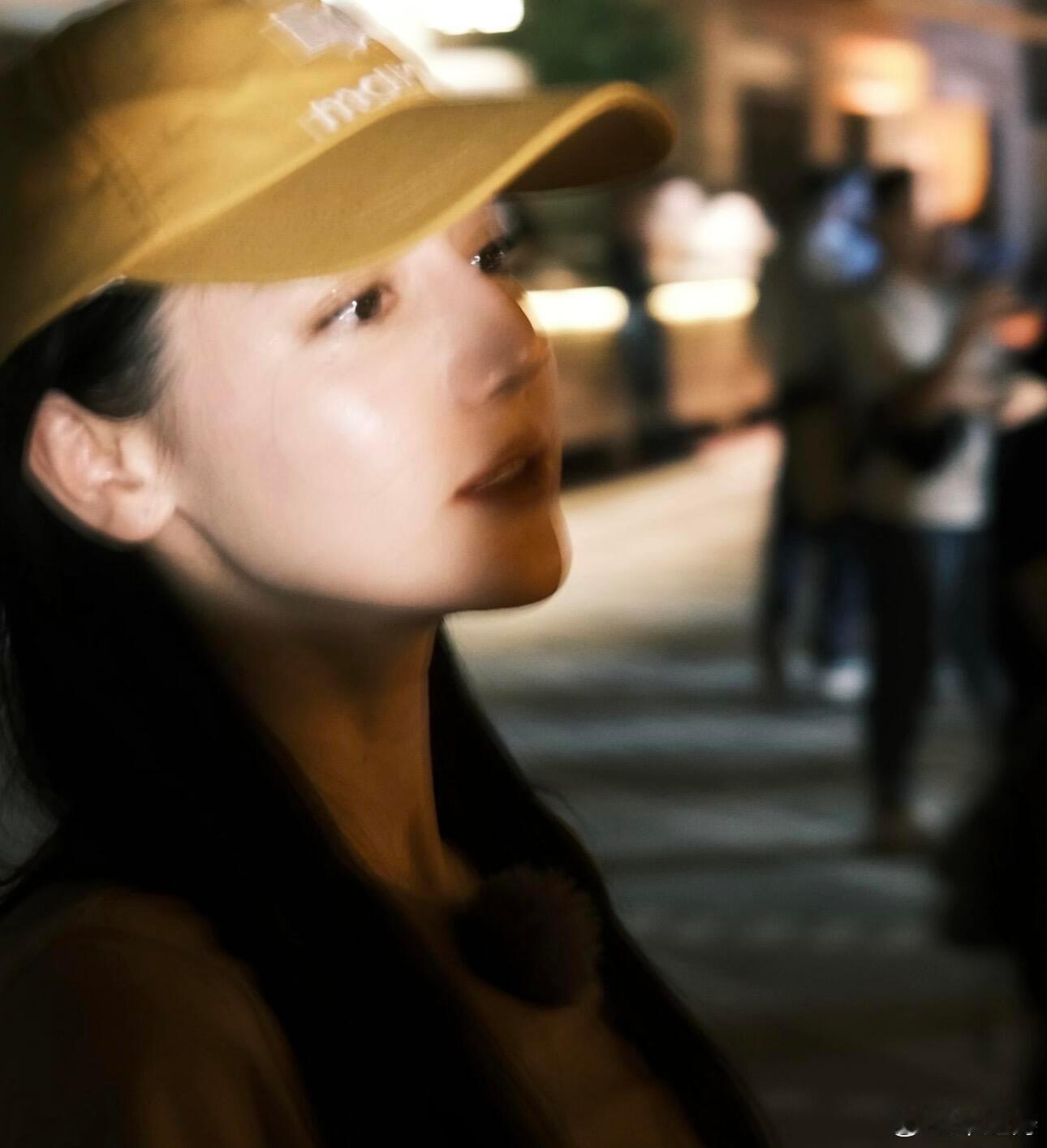 刷到一组王安宇拍的迪丽热巴照片，真好看，老王哥太会拍了！王安宇迪丽热巴​​​