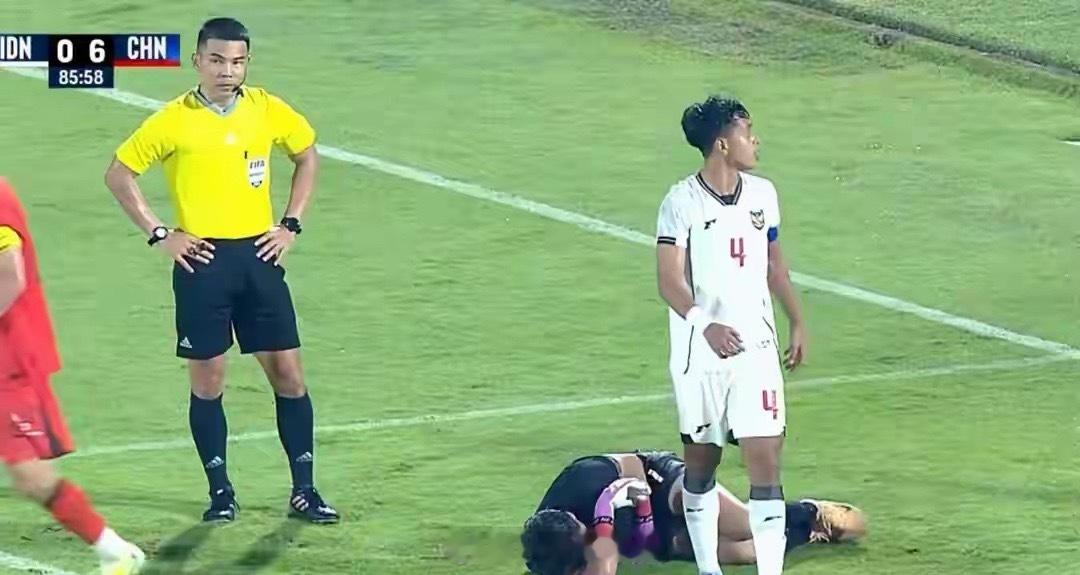 U17国足在印尼进行的热身赛中7-0大胜印尼U17队，赵松源、帅惟浩双双梅开二度