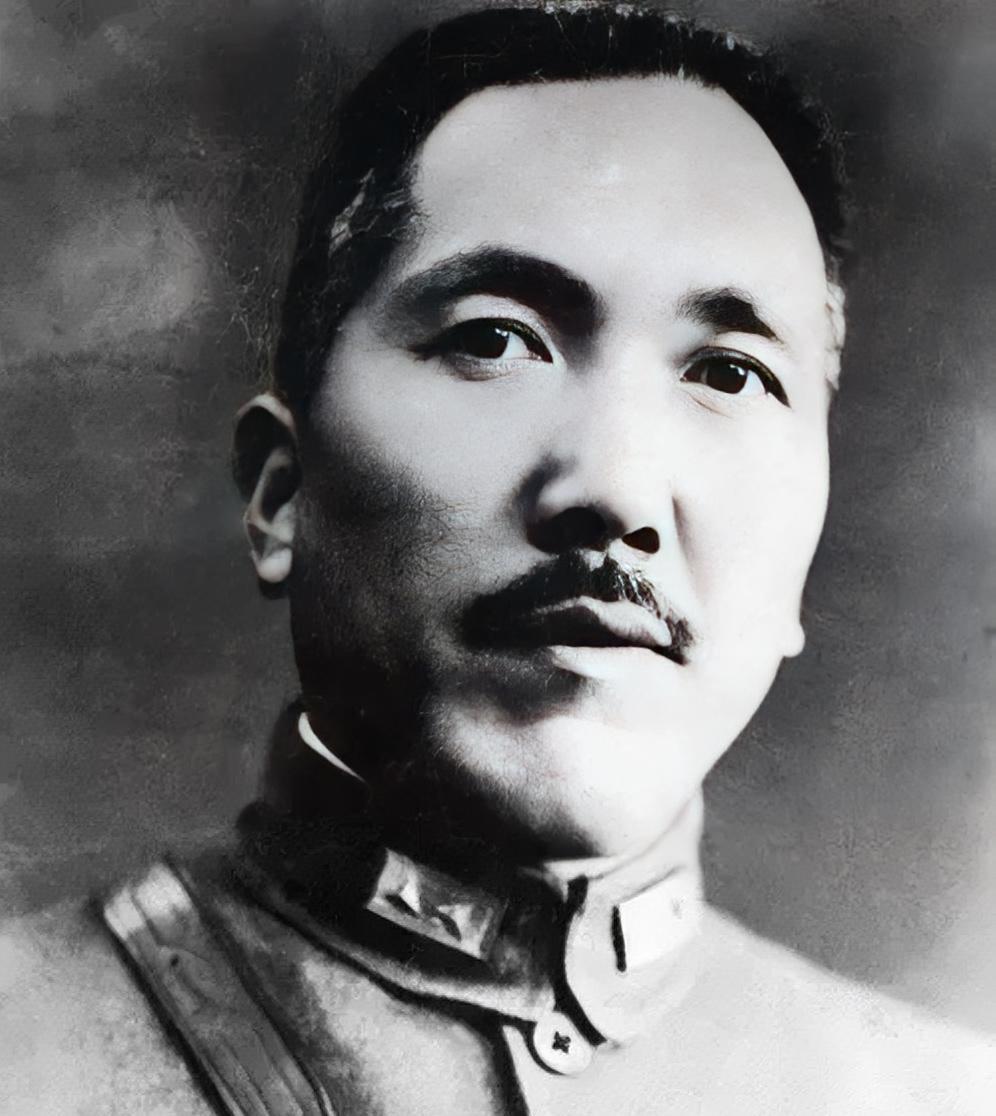 1937年，郝梦龄将军赶到南怀化高地时，士兵们正用刺刀、枪托、拳头和日军肉搏战。