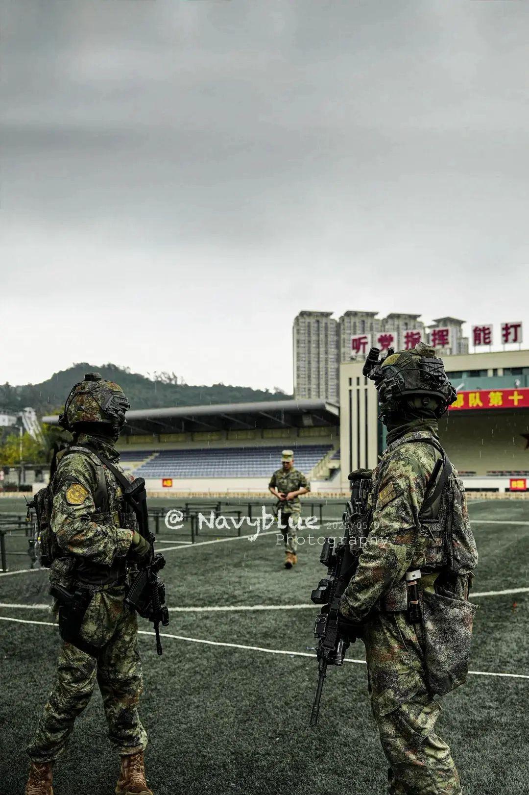 🇨🇳解放军驻澳特战连雄狮突击队 五一军营开放日亮相👍🏻综合水平...