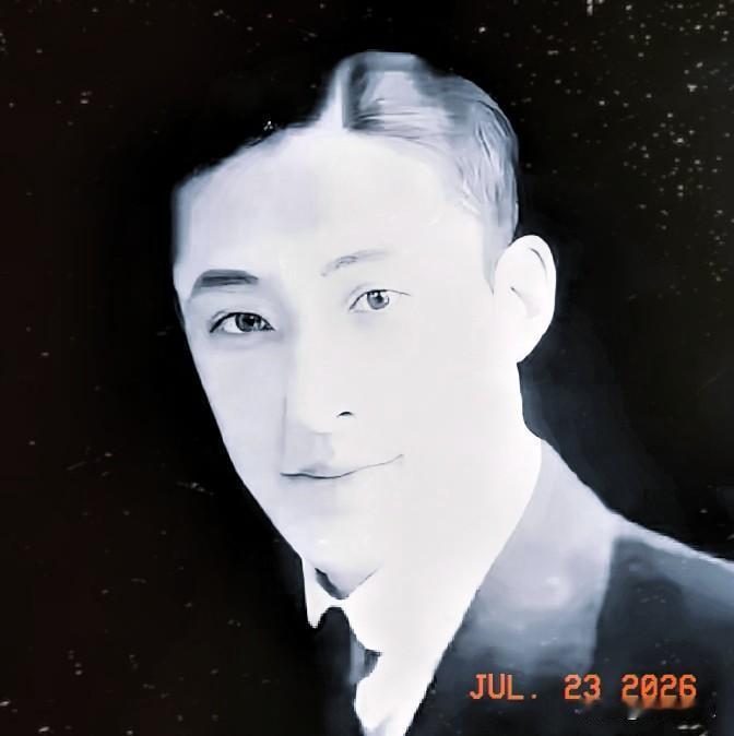 1945年，一个“汉奸”提着十亿现金和上百根金条投奔新四军，两位将领当场愣住，这