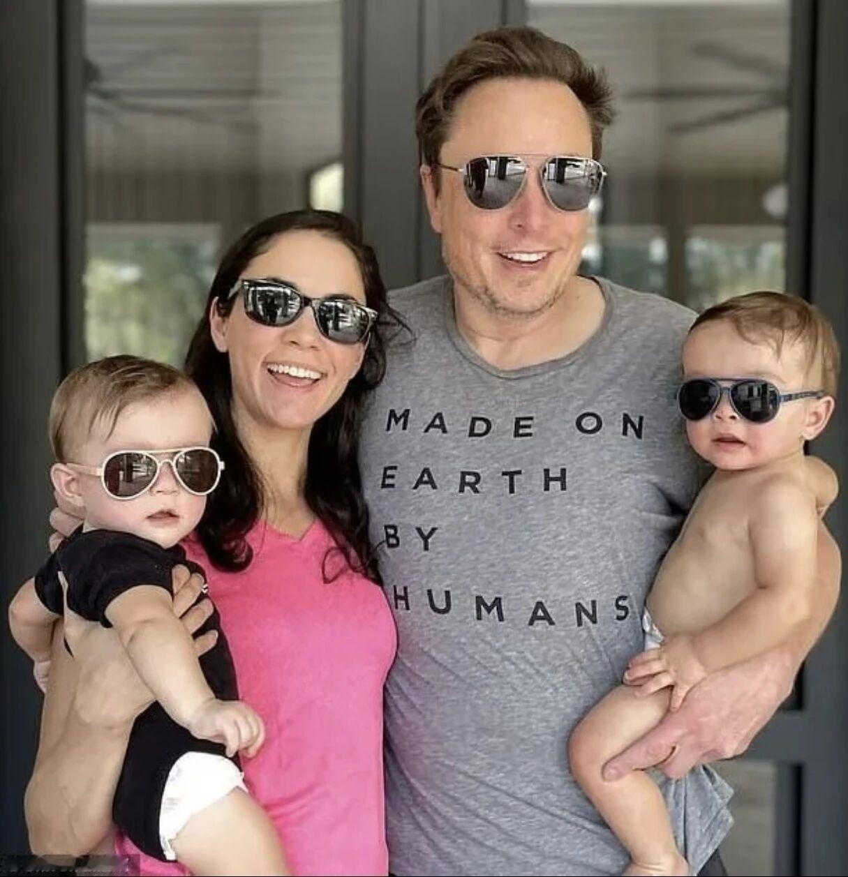 最近马斯克的感情生活又爆猛料！这位53岁的世界首富在播客节目里罕见官宣，39