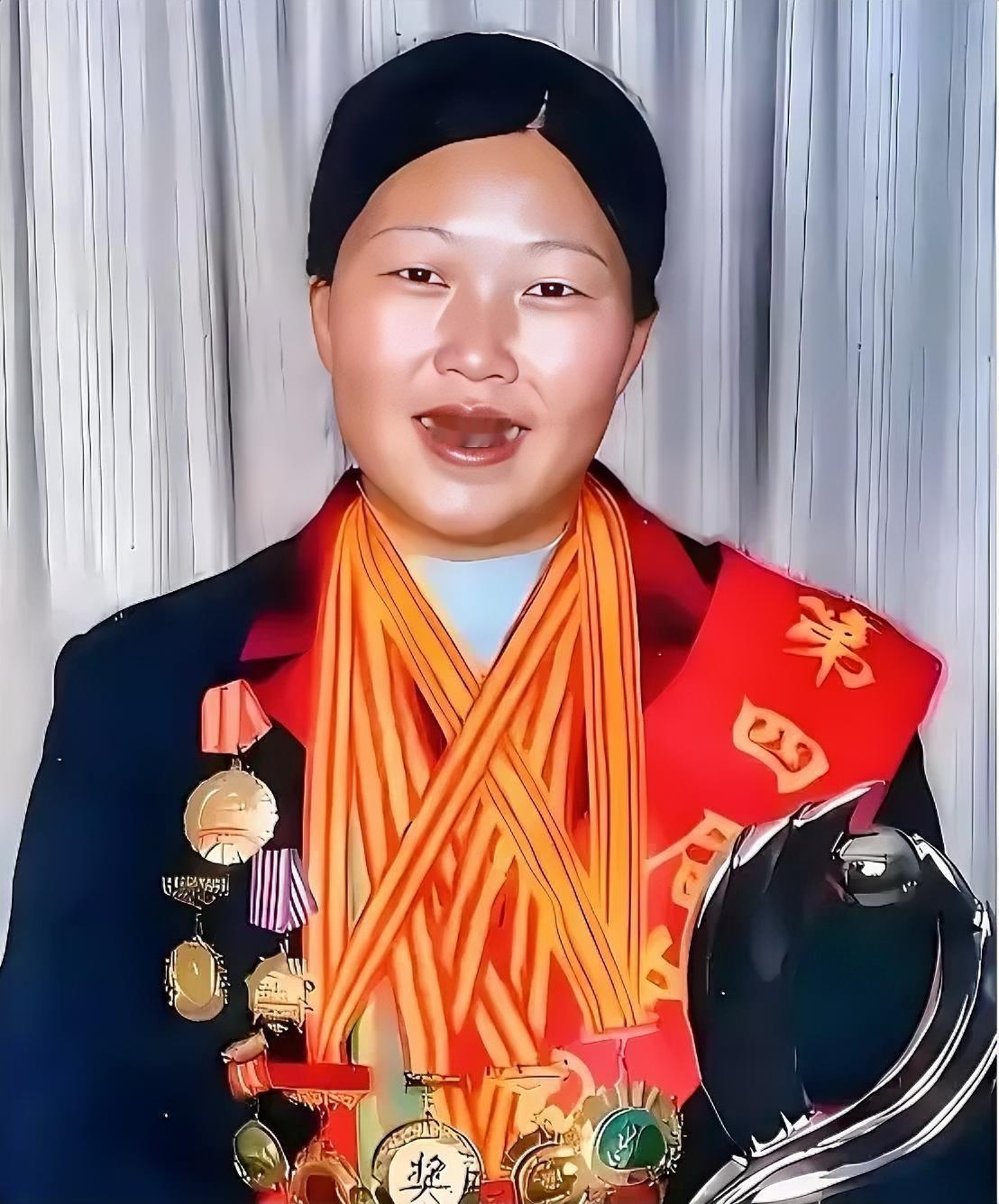 1985年，陕西一父亲逼着19岁的女儿嫁给恩人的儿子，女儿哭闹7天，忽然放弃逃跑