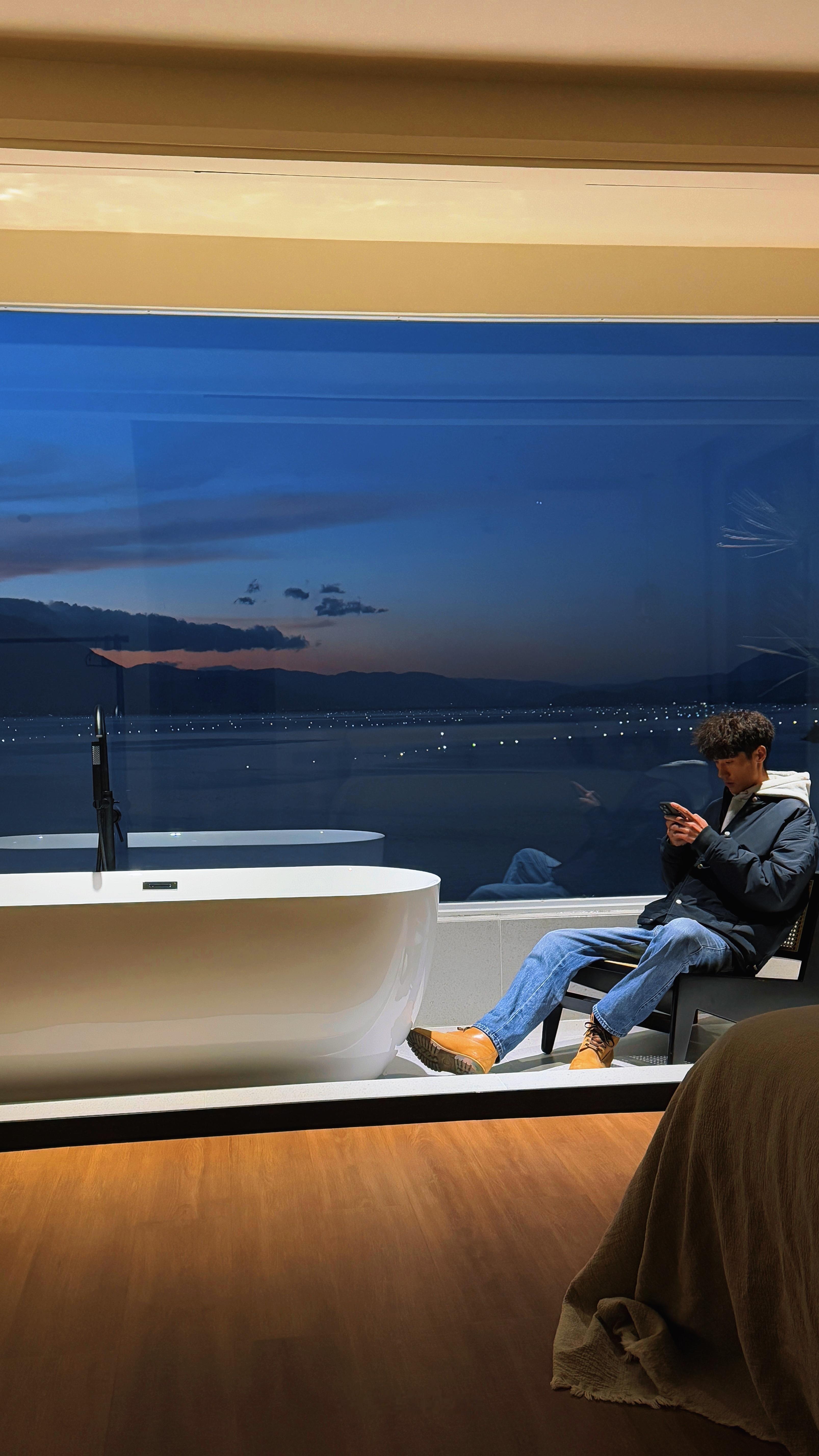 大理旅行生活迷茫没方向?带2000块来大理洱海四天三晚,治愈系旅行让你找回人生