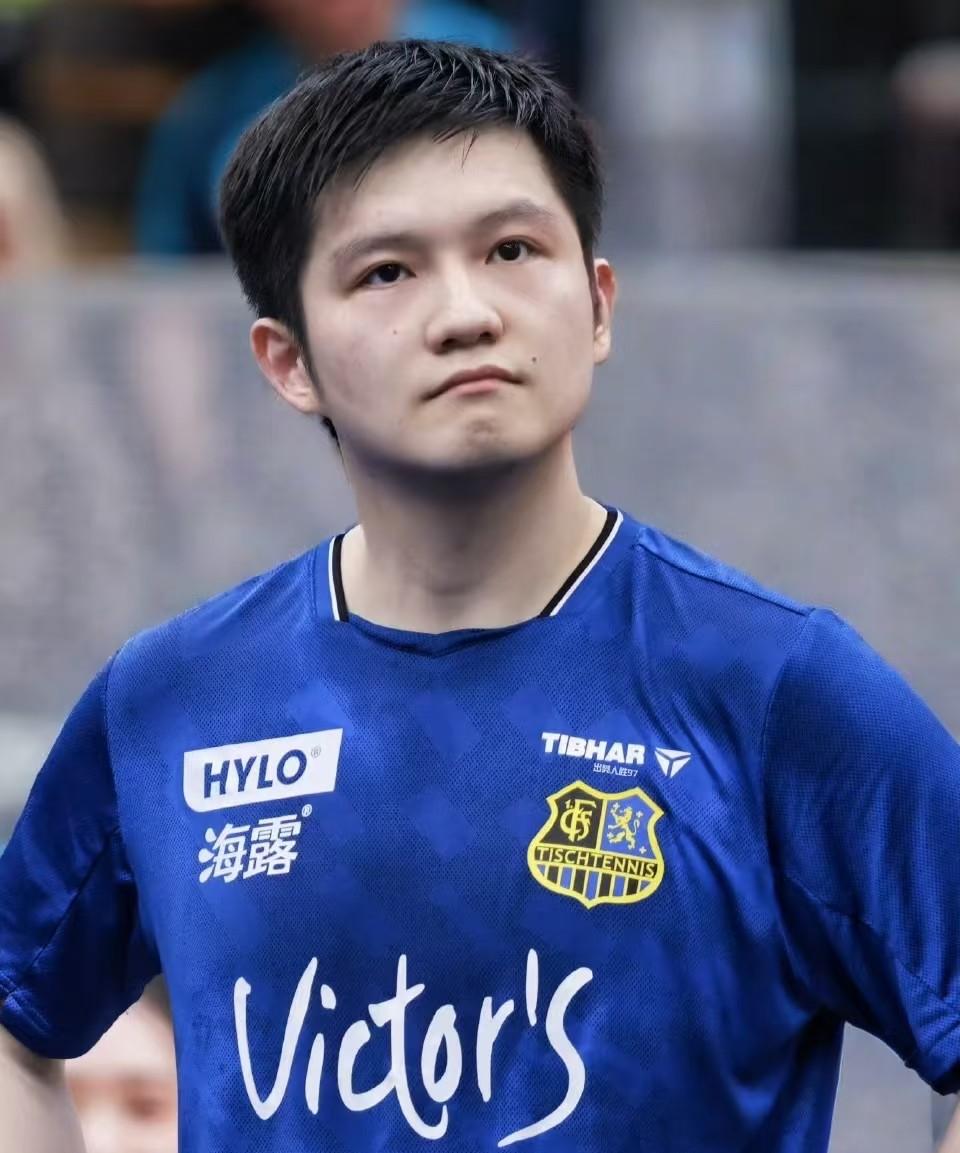 樊振东的头号贵人不是帮他进上海队的王励勤也不是刘国梁，而是当初把他留在八