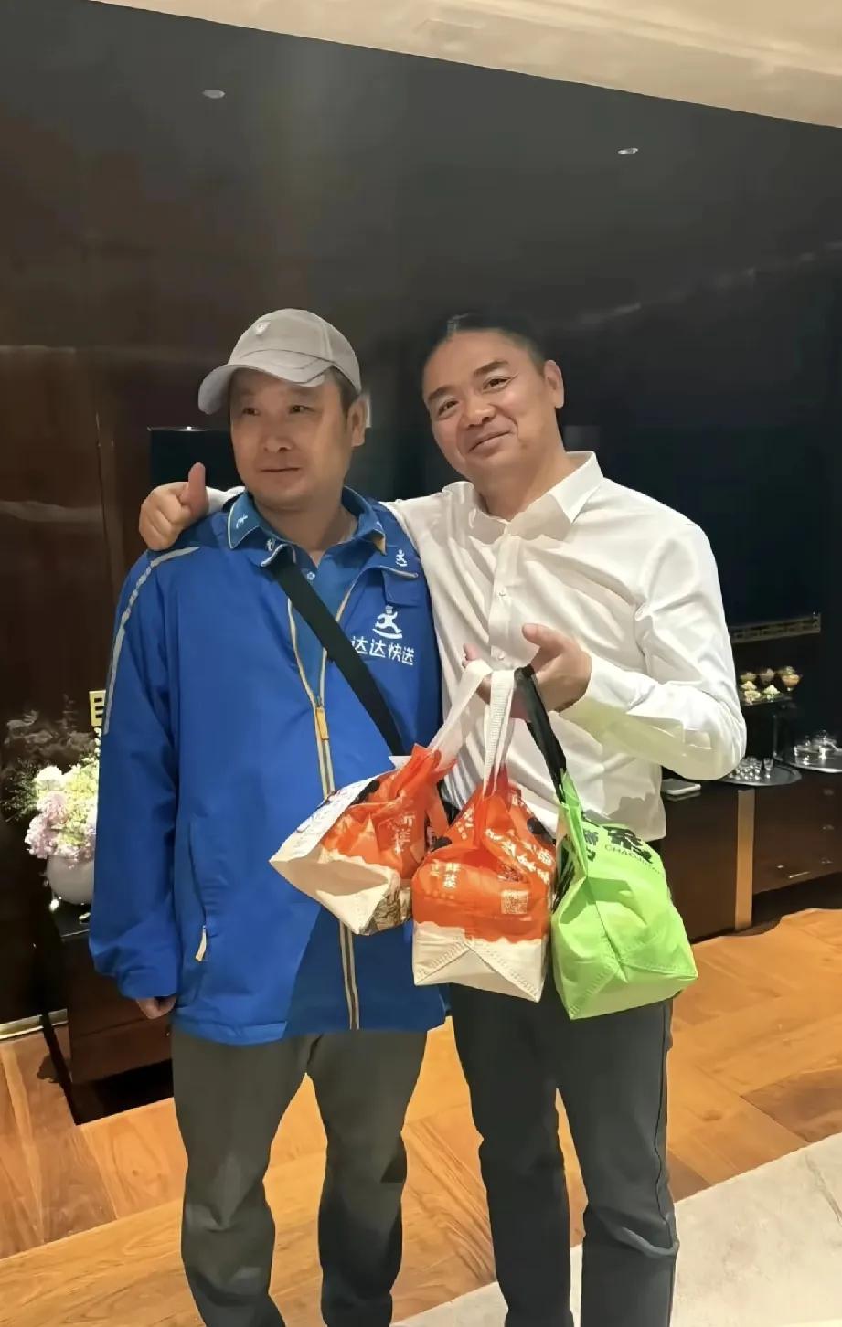 哈哈哈，大强子估计也在打造个人超级IP。支持支持，格局一如既往的大！