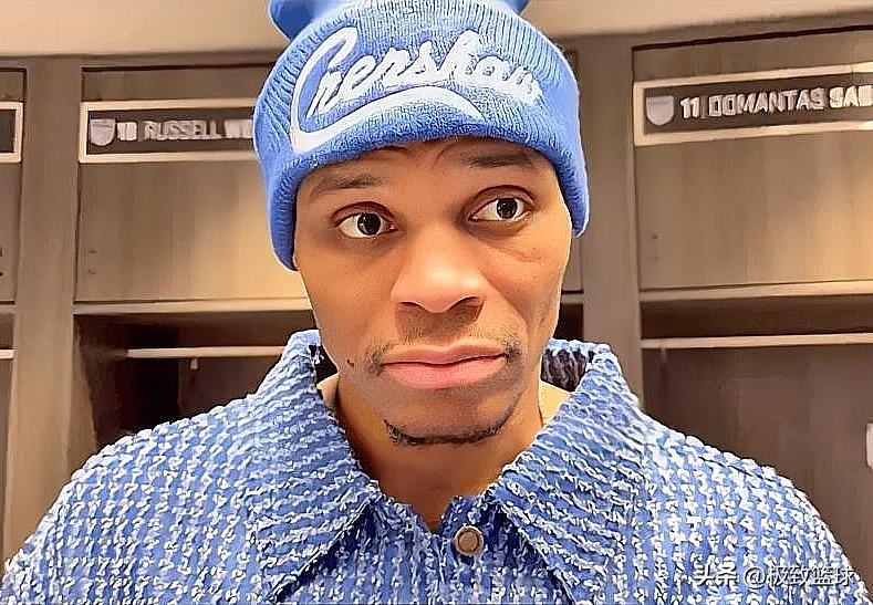 国王老将威少尴尬了！今日，NBA官方账号NBAOffcial发布推文，推文