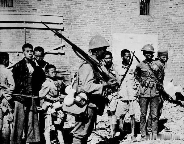 日寇暴行:尉氏芦木张惨案1938年6月4日,日军第二军第十六师团主力部队侵入