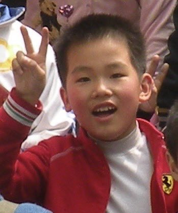 中国车手首次夺冠勒芒耐力赛叶一飞不仅有儿法梦，成长经历也挺励志的——10岁，就