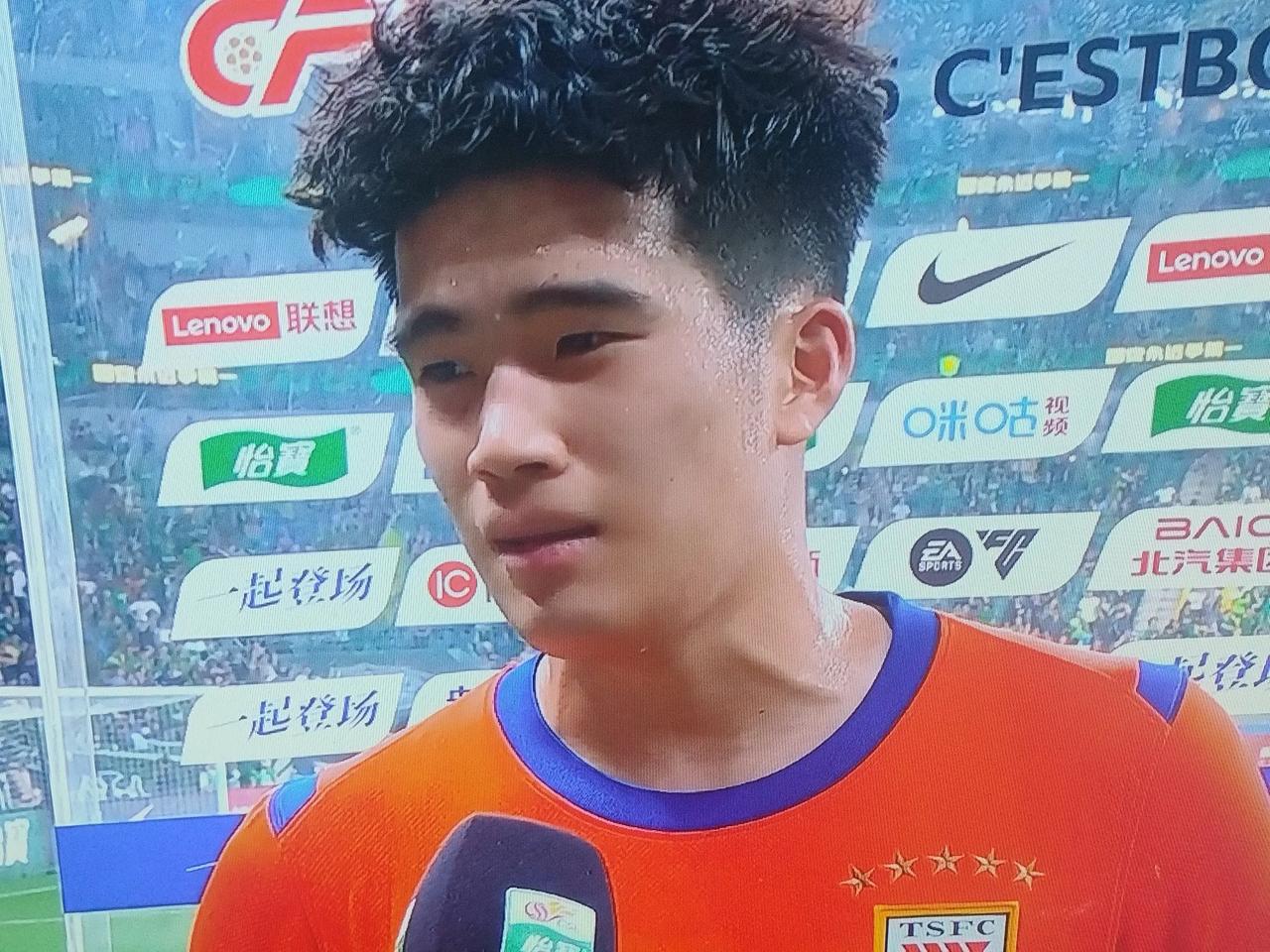 中超联赛第十七轮北京国安2：0山东泰山，赛后评议：本场转拆出现在二十分钟，一次