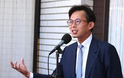 就在刚刚， 台“民众党主席”黄国昌发表严正声明， 9月3日，黄国昌火力全