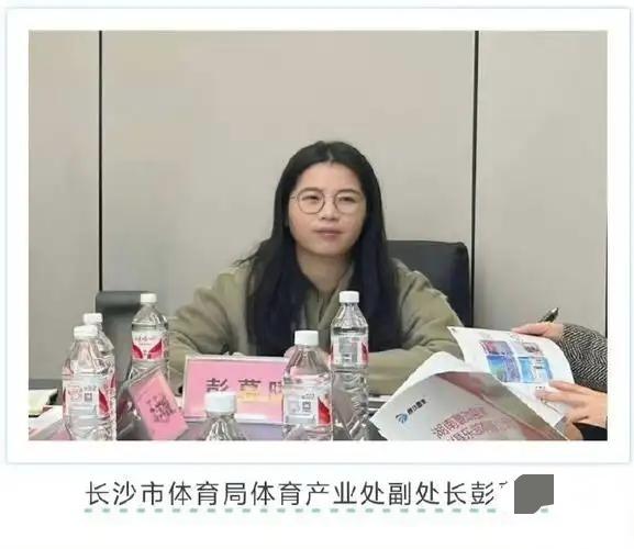长沙市相关调查组针对长沙市体育局彭某某占用他人车位引发舆情的情况通报，非但没有让