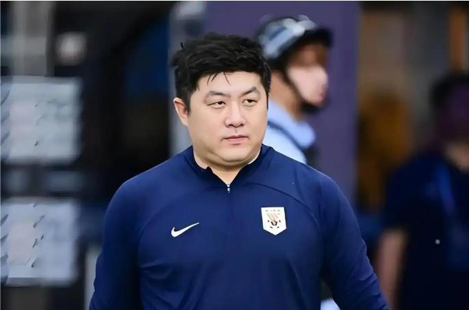 “如果你再不好好表现，那你就跟崔导练去！”——这句话成了鲁能青训梯队的“终极警告