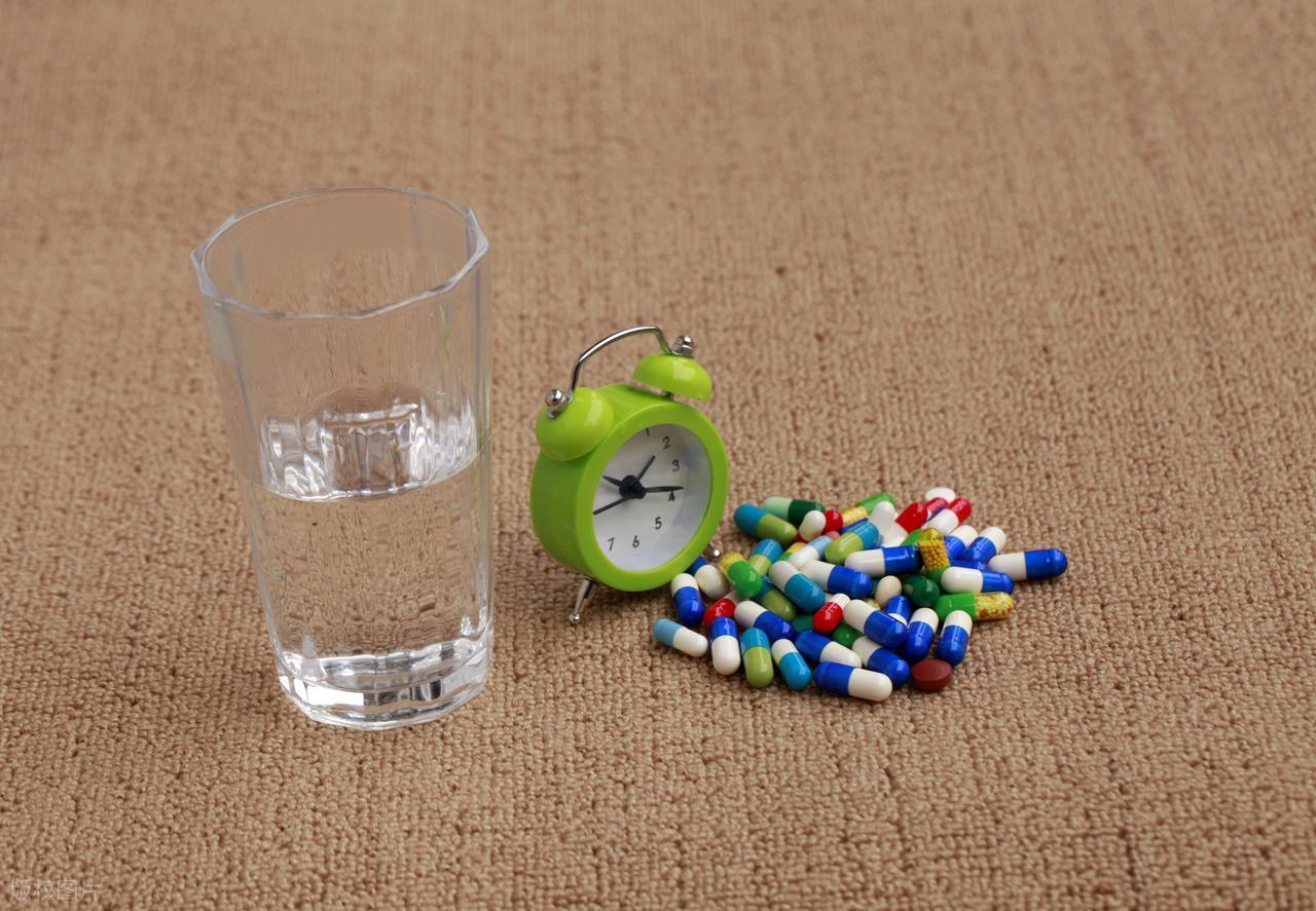 又一起饭后降压药出事！医生苦劝：饭后吃降压药的人，注意这4点高血压不是吓唬人