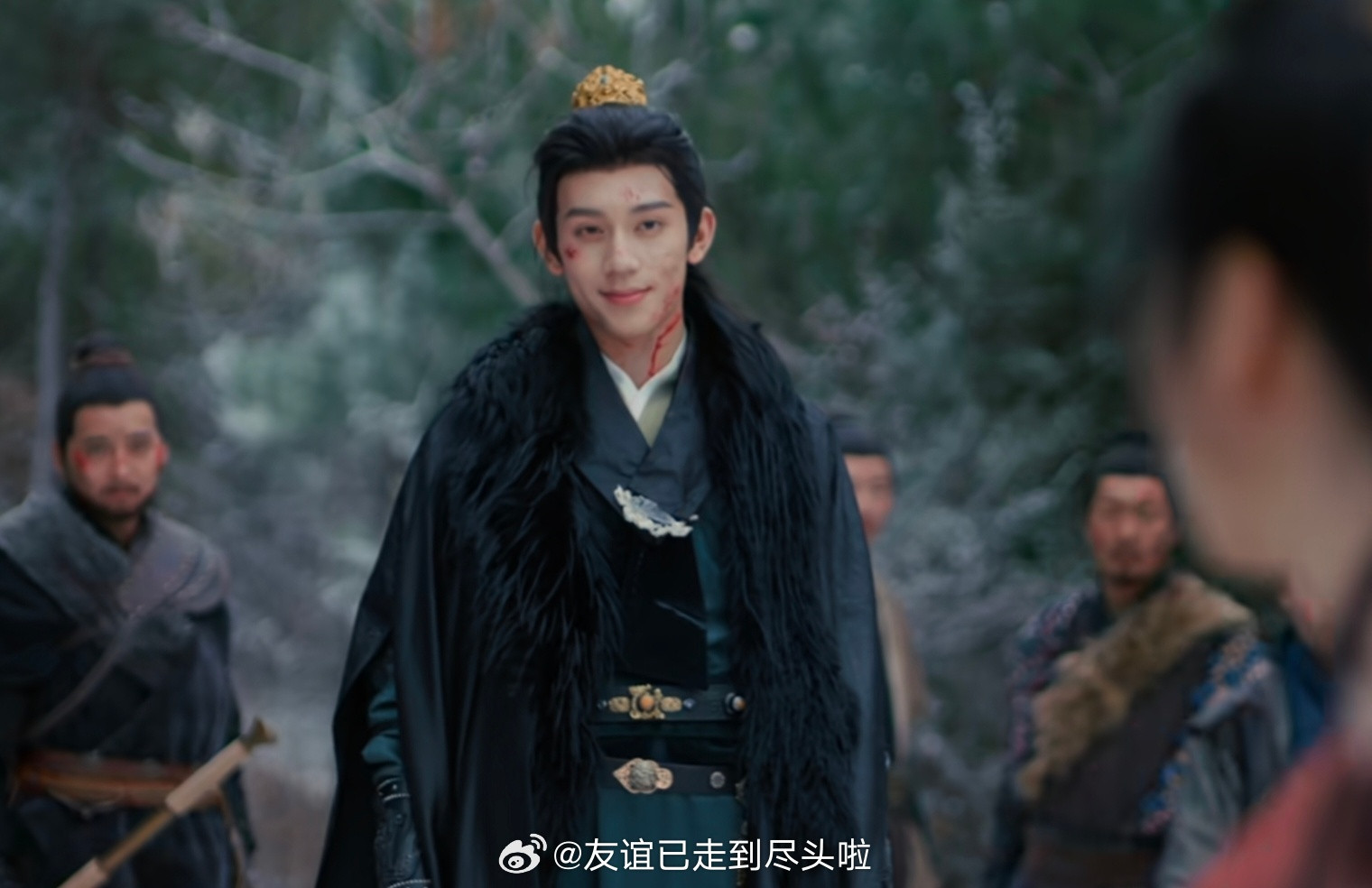 因为所谓的《逐玉》神级路透被疯狂买股的05生林沐然，结果剧里长这样。头大肩窄，全